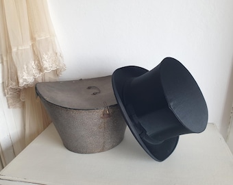 antique top hat, vintage collapsible top hat, hatbox, folding top hat, Weissbach, boudoir, brocante decor