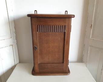 antieke wandkast, Art Deco, voorraadkast, kruidenkast, eikenhout, vintage, landelijke stijl, keukenkast, brocante decor