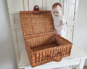 old suitcase, antique picnic case, basket, rattan, doll case, shabby, french vintage, brocante, country house decoration