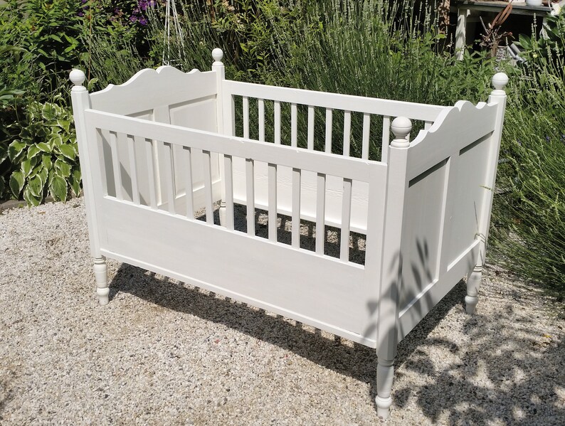 antique cot