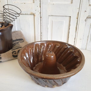 ancien moule à pâtisserie, moule à gâteau antique, faïence, argile, grès, Guglhupf, shabby, vintage, décoration brocante, maison de campagne, RARE