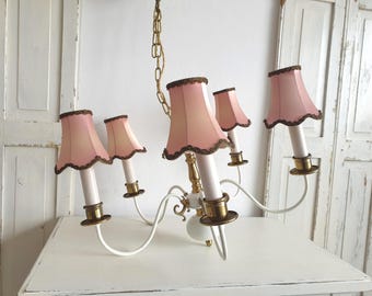 Lámpara de araña antigua, lámpara de techo bohemia, pantallas rosas, esmalte, 5 luces, brocante, estilo francés vintage, estilo shabby chic.