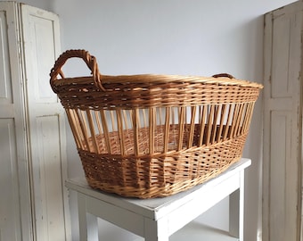 old laundry basket, antique XXL large wicker basket, rustic basket, vintage wicker basket, brocante, shabby, country house decoration