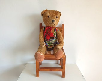 Oso de peluche antiguo con silla, peluche vintage, peluche, relleno de paja, juguete antiguo, Cruz Roja Alemana, coleccionista, mercado de pulgas