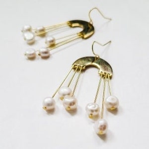 Vintage Inspired Over the Rainbow Pearl Earrings