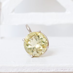 Citrine pendant silver, yellow gemstone Ø 13 mm, with or without chain ohne Kette