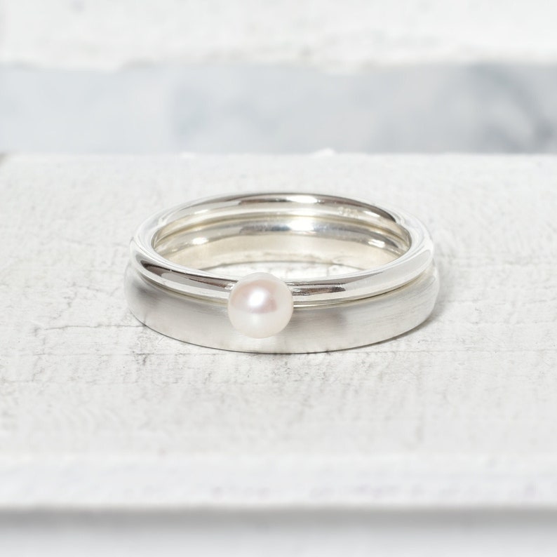 Ring set pearl ring, matt silver ring 3.5 mm wide, satin finish image 1