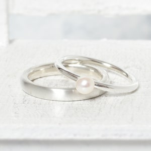 Ring set pearl ring, matt silver ring 3.5 mm wide, satin finish image 2