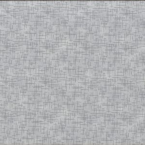 Op de afbeelding: Een lichtgrijze stof met een herhalend patroon van dunne, donkergrijze lijnen. Een gele liniaal met zwarte markeringen is langs de rechterrand geplaatst en toont de afmetingen in centimeters. De stof heeft een getextureerde uitstraling.