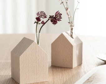 Déco maison bois avec insert vase | Maison décorative en bois | petite maison en bois | Déco maison hêtre | vase maison | Maison décorative avec vase