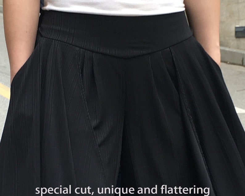 Women pleated skirt pantsyoga skirt pantsplus size trousersoversized pantselastic waist casual pantsasymmetrical trousers K1661