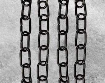 DEKAZIA® juego de 4 cadenas de eslabones negros para manualidades y manualidades | Cadenas de acero negro mate | Decoración de cadena | 2,8 mm de espesor, 24 cm de largo cada uno