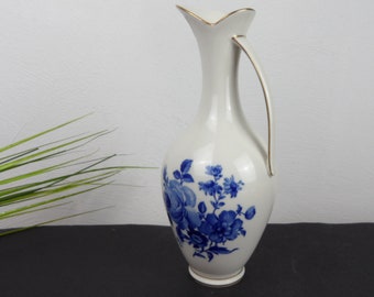 blaue ROSE, VASE, KM Royal Blumenvase, 106 3, vintage Porzellan für Sammler, Ziervase mit Henkel, Mid Century, Fischmaul Tischvase, Geschenk