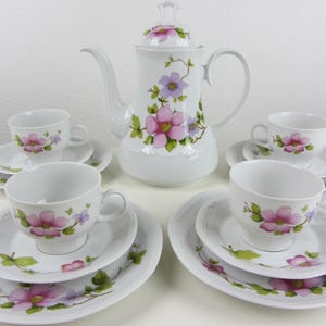 COFFEE SERVICE Mitterteich, pink purple flowers, coffee set + coffee pot, coffee crockery, tea set, collective set pastel tones, Germany