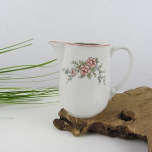 ROSETTE mocha pot 0.3 liters, milk jug and cream jug from Villeroy & Boch with floral decoration, Vitro porcelain from coffee service
