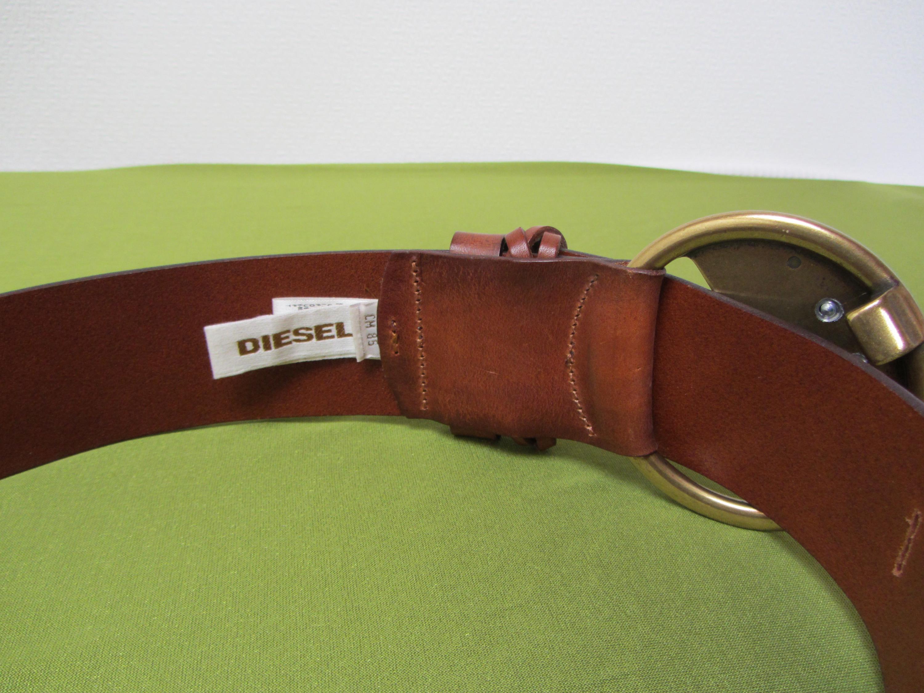ブラウンのDIESELレザーベルト、サイズ85（34）、未使用品！イタリア製