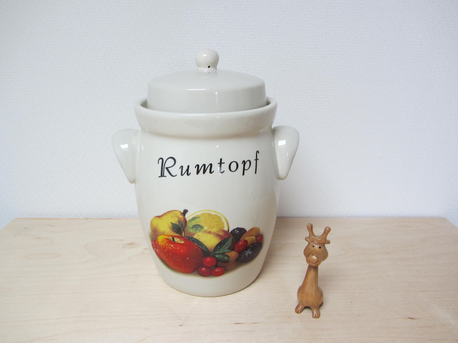 RUMTOPF punch pot 4.5 liters with fruit motif, punch bowl, summer punch, pop art design, May punch pear apples WGP ceramic pot