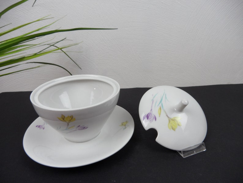 porcelain bowl HUTSCHENREUTHER SAUCIERE with lid old bowl as flower pot sauce pot vintage 60s ARZBERG sauce bowl lid dupert