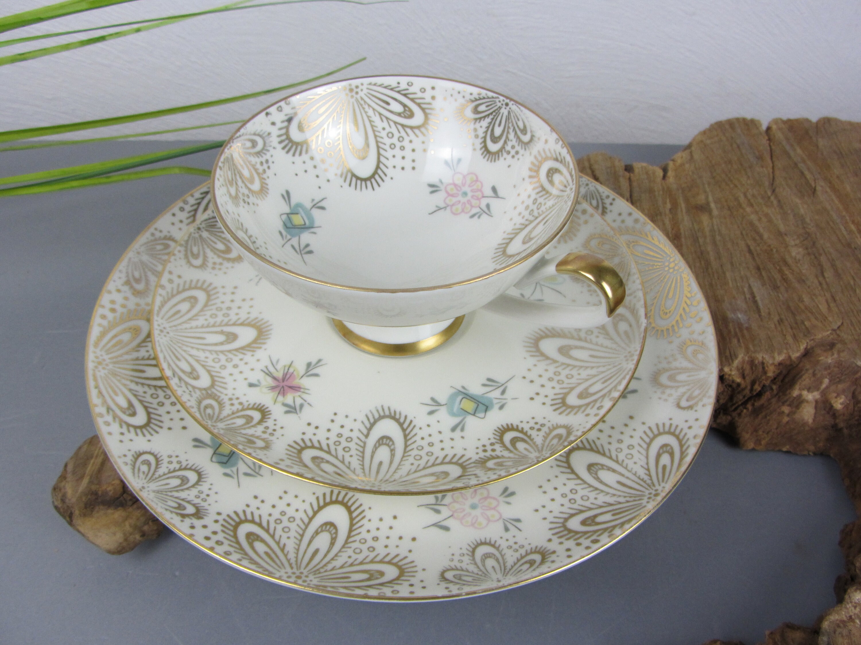 逸品　純銀巻き　蘭花図紋キャビネットカップ　アンティーク　alka製 ALKA COLLECTOR'S CUP, Old Collector's Set Gold Pattern, Mid