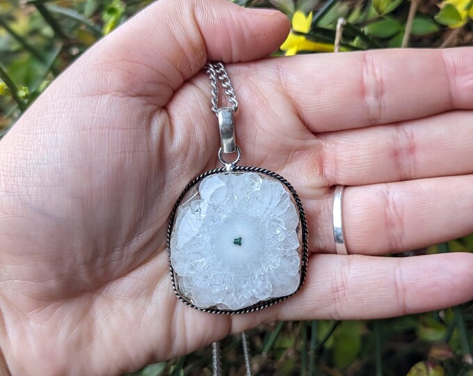 Solar druzy necklace / sterling silver / solar druzy / gemstone / crystal jewellery/ crystal Healing/ gemstones / druzy necklace
