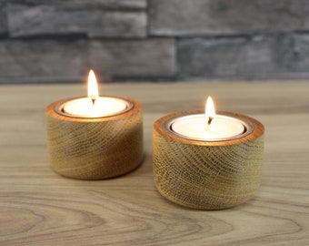 2 tealight holders made of oak wood