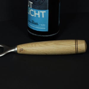 Design Flaschenöffner/Kapselheber mit Eichenholz