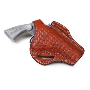 Hand-stamped basket weave leather holster for Colt Python 4.25 inch, premium artisan OWB case, traditional pattern leatherwork, 2-slot design