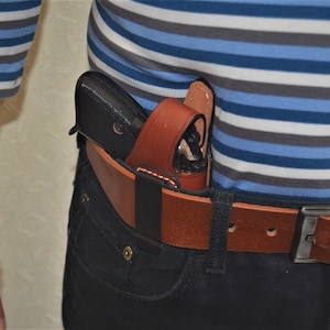 Handmade Leather IWB Holster: Beretta 70S Series Vegetable Tanned Cowhide