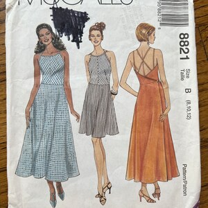 Vintage McCalls 8822 wrap back summer dress size 8, 10, 12 bust 31.5-34”