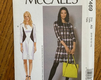 McCall’s 7469 Nicole Miller Dress pattern size 6-8-10-12-14 bust 30.5-36”