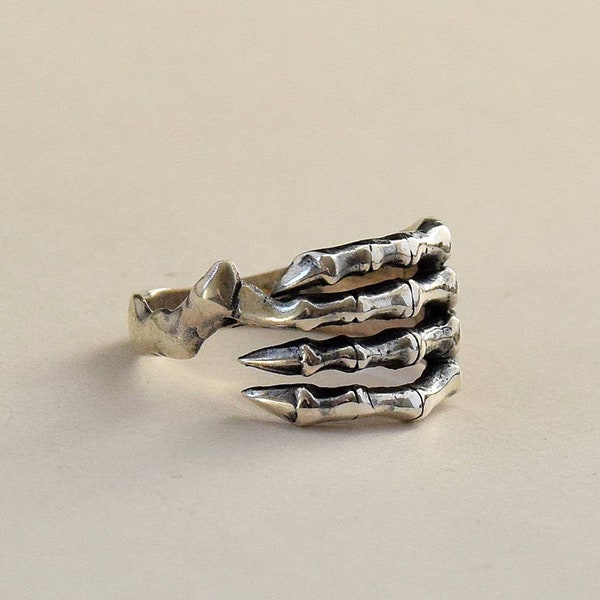 Handmade 925 Sterling Silver Skeleton Hand Ring - Gothic Jewelry