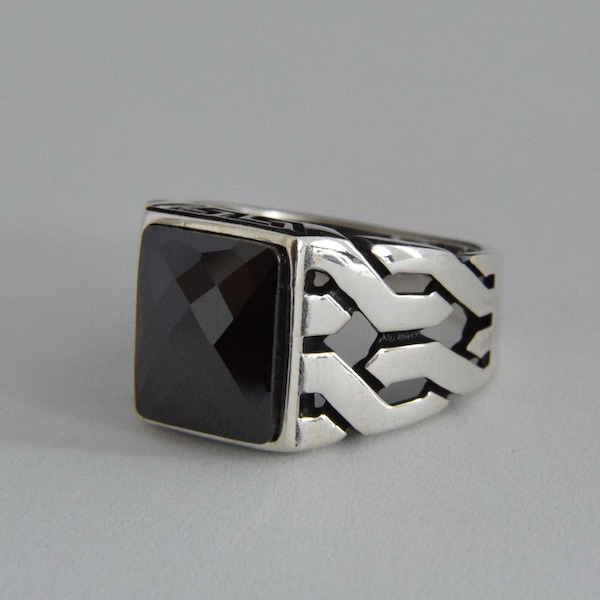 Handmade 925 Sterling Silver Men's Ring with Black Stone