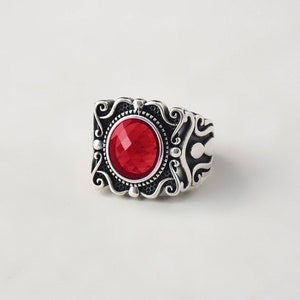 Handmade 925 Sterling Silver Men&#39;s Ring: Orientalist Ruby Gemstone