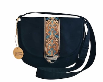 Crossbody medieval bag / cosplay purse / boho bag / victorian bag