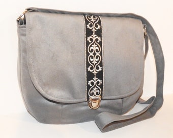 Crossbody medieval bag / victorian purse / gothic bag / victorian bag