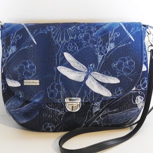 Crossbody purse , crossbody bag, colorful purse, waterproof purse, dragonflies
