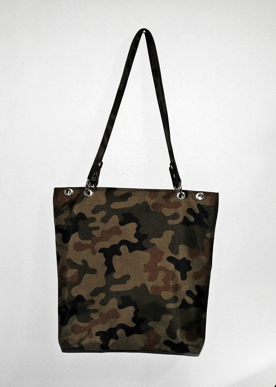 【X-Large】MILITARY SHOULDER BAG XLARGE MILITARY SHOULDER BAG XLARGE – calif（カリフ）公式サイト