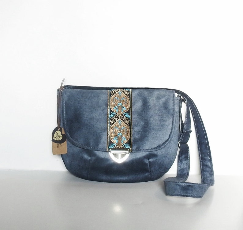 Crossbody medieval bag / renaissence purse / boho bag / victorian bag image 1