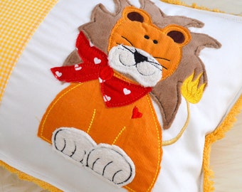Embroidery file lion doodle 13 x 18 cm