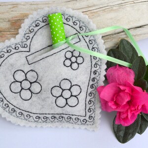 ITH heart 3 sizes for messages, gifts of money