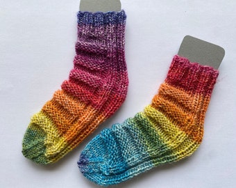 mitwachsende Babysöckchen, Bananensocken