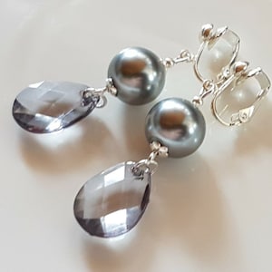 Ear clips with silver-grey beads and drops