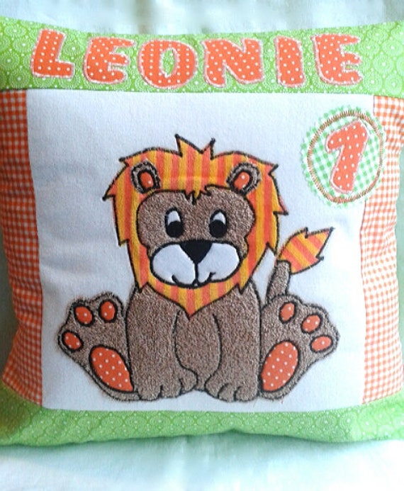 Daten des Kindes Kuschelkissen Namenskissen L/öwe F/üllung