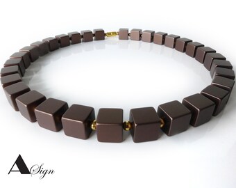 A Sign *Cappuccino* Design Aluminum Cube & Stainless Steel Beads Women's Necklace/Chain Chocolate Brown Gold magnetic closure