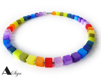 Un signo *Arco iris* Arco iris 11 COLORES resina sintética efecto polaris cubo espaciador de acero inoxidable collar de cadena de mujer cadena de cubo cierre magnético