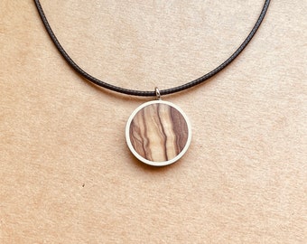 Chain with pendant made of wood and aluminum, wooden chain, silver chain, simple round shape, drop, tear, gift for her