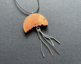 Chain with pendant made of wood and 925 silver, wooden chain, silver chain, ginkgo leaf, nature lover, gift for her