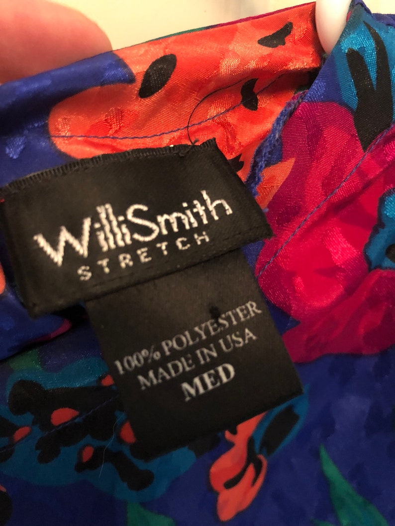 Vintage womans blouse size medium