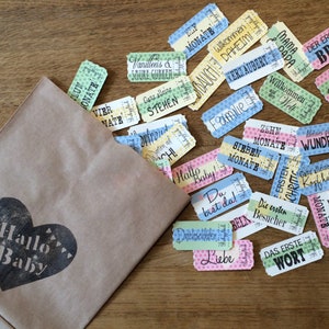 HALLO BABY Meilensteine Tickets I Wertmarken I Abreißmarken I Abreißtickets (42 Tickets) inkl. Tüte  (Geschenk zur Geburt / Babyparty)