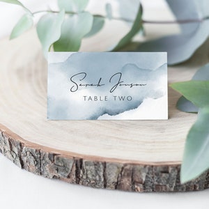 Altblaue Tischkarte, Sitzplatzkarte für JEDEN Anlass, Blaues Aquarell Splash, Selbst bearbeitbar, Zelt-Karte, DIY-Namenskarten, Hochzeit, Dusche